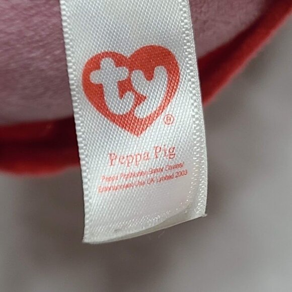 TY Peppa Pig Plush Holding Teddy Bear Beanie Baby 6” 2015 Pink Pig - Picture 7 of 10